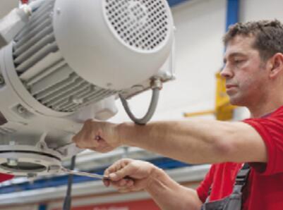 食品行業(yè)專用泵標(biāo)配NSF認(rèn)證的H1食品級(jí)泵油。